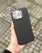 Ốp dẻo Likgus vân carbon iPhone 15 Promax
